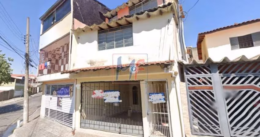 REF: 13.237 - Excelente terreno com 2 casas construídas no bairro Jardim Las Vegas, total 8 dorms, sala grande, 1 vaga, 300 m² construídos.