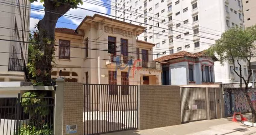 Casarão Sobrado no bairro Consolação construído no século XX, tombado pelo patrimônio Histórico Nacional. Com 720 m² REF: 14.068 -