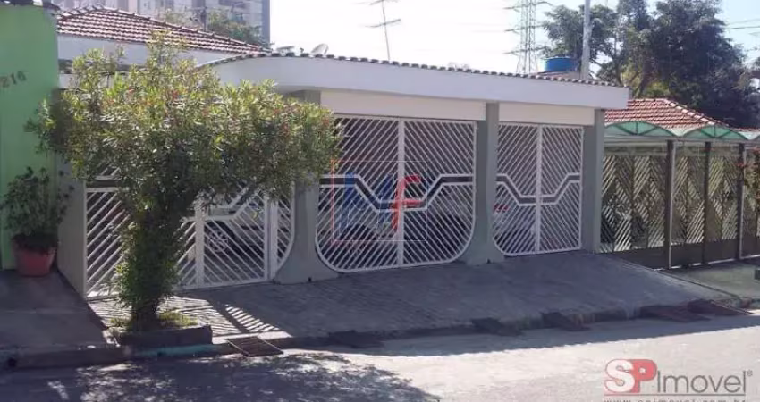 REF: 14.268 - Linda casa no Jd Norma, com 3 quartos (1 suíte), 2 salas, 3 vagas, casa nos fundos com 3 quartos, sala, cozinha, e  lavanderia.