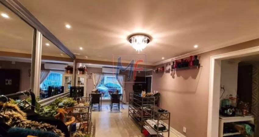 Linda Casa Comercial/Residencial na Aclimação, com 110m² de área útil, 3 andares,  4 ambientes, 3 banheiros e 2 quartos.  - REF 14.407