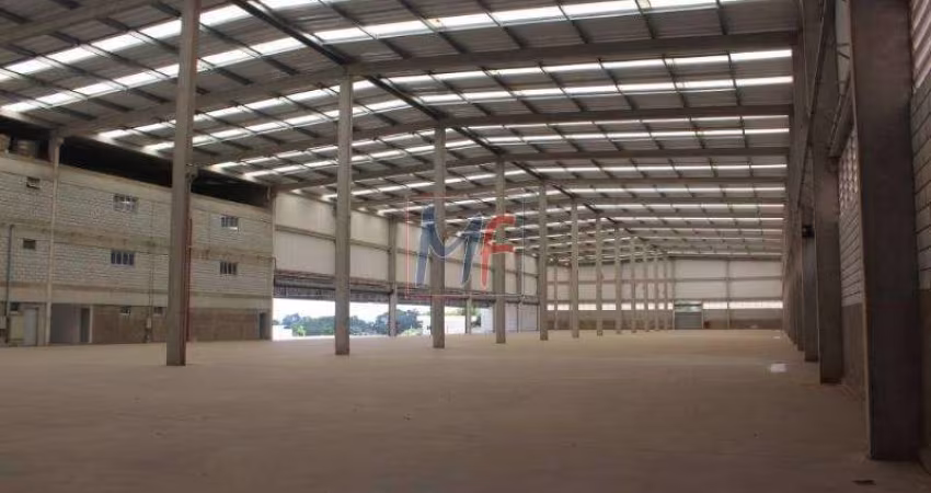 Excelente Galpão Novo Monousuário em Cotia,   9.088m² a.u., terreno com 16.692 m2, 7 docas,  pé-direito livre.   REF 7461