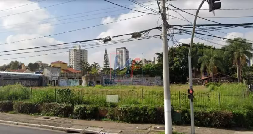 Excelente terreno  com 2.041 m²,  3 frentes, no bairro: butantã. zon.: zcor-2/ fundos zer-1. estuda proposta. ref: 11.672