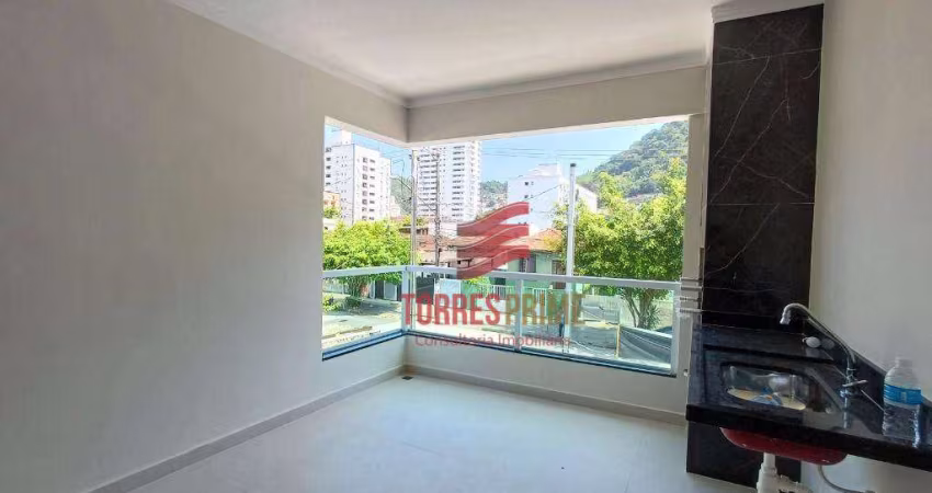 Sobrado com 3 dormitórios à venda, 115 m² por R$ 830.000,00 - Marapé - Santos/SP
