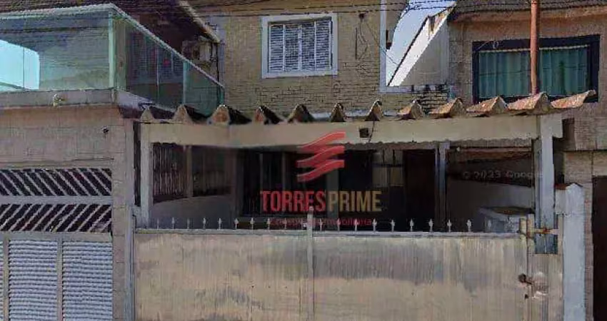 Sobrado com 4 dormitórios à venda, 170 m² por R$ 570.000,00 - Vila Cascatinha - São Vicente/SP