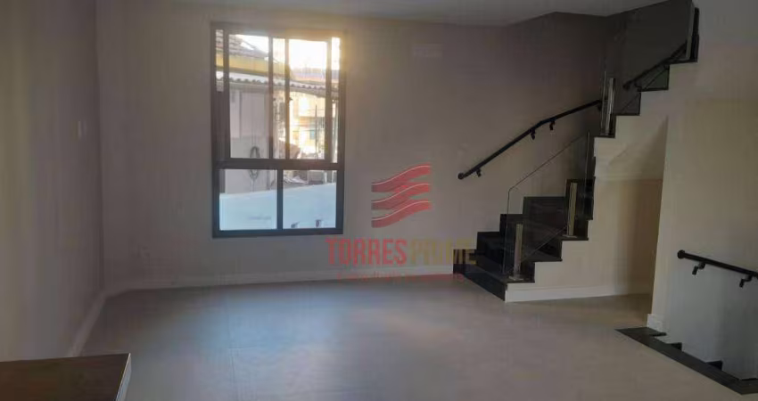Village com 2 dormitórios à venda, 88 m² por R$ 845.000,00 - Ponta da Praia - Santos/SP