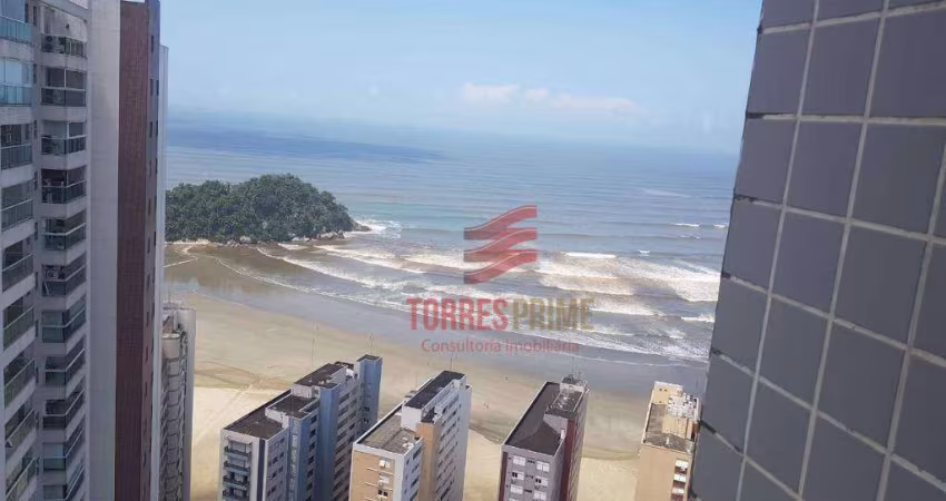 Linda cobertura, vista total para o mar