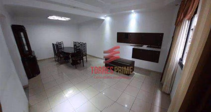Casa Triplex - 3 Dormitórios - Quadra da Praia  - Gonzaguinha - São Vicente.