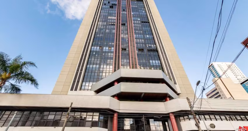 Sala Comercial à venda, 30.72 m2 por R$142500.00  - Centro - Curitiba/PR