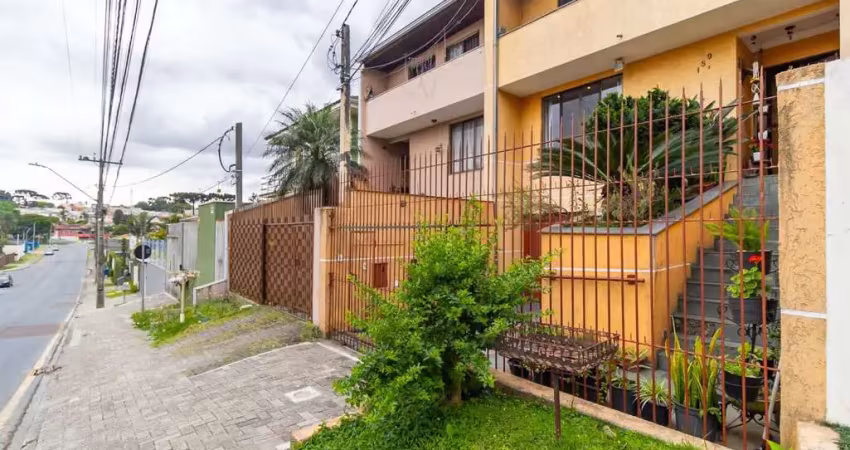 Sobrado com 3 quartos  à venda, 223.00 m2 por r$940000.00  - uberaba - curitiba/pr