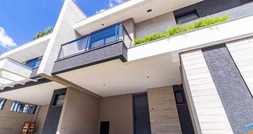 Sobrado em Condomínio com 4 quartos  à venda, 175.00 m2 por R$1690000.00  - Xaxim - Curitiba/PR