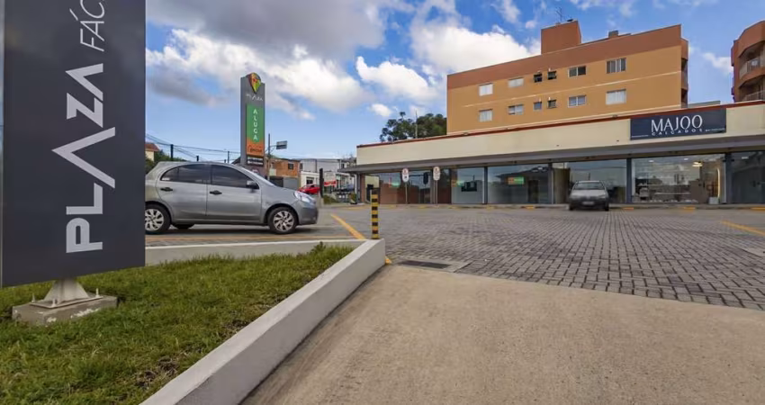 Loja para alugar, 39.38 m2 por R$2760.00  - Novo Mundo - Curitiba/PR