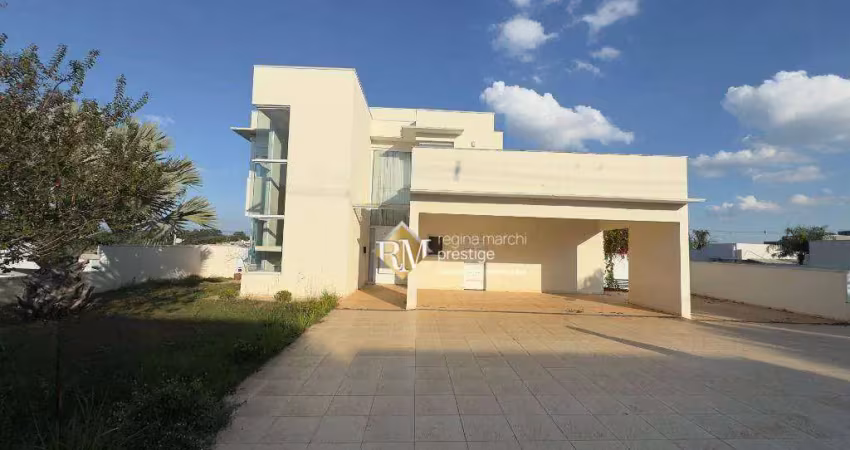Uma casa com espaço, conforto e cheia de possibilidades para deixar do seu jeito!