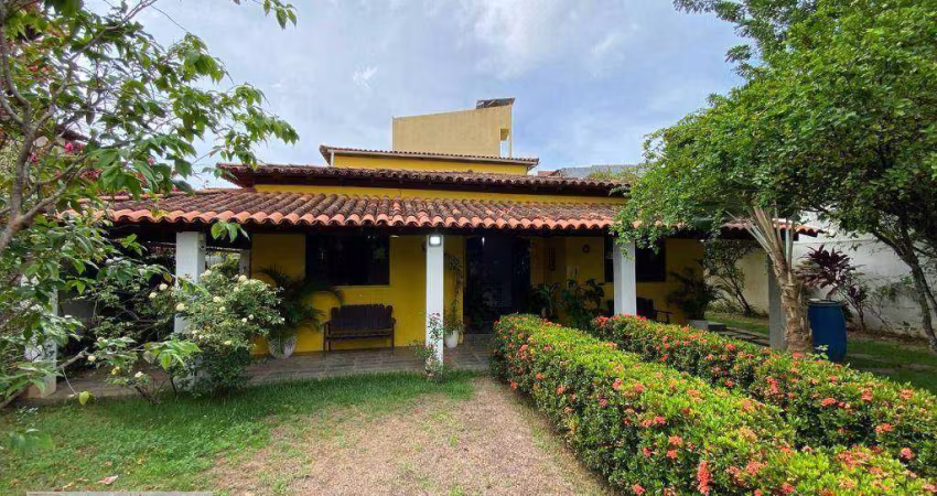 Casa com 6 Dormitórios 3 Suítes  à Venda, 200 m² por R$ 1.300.000,00 - Imbuí - Salvador/BA