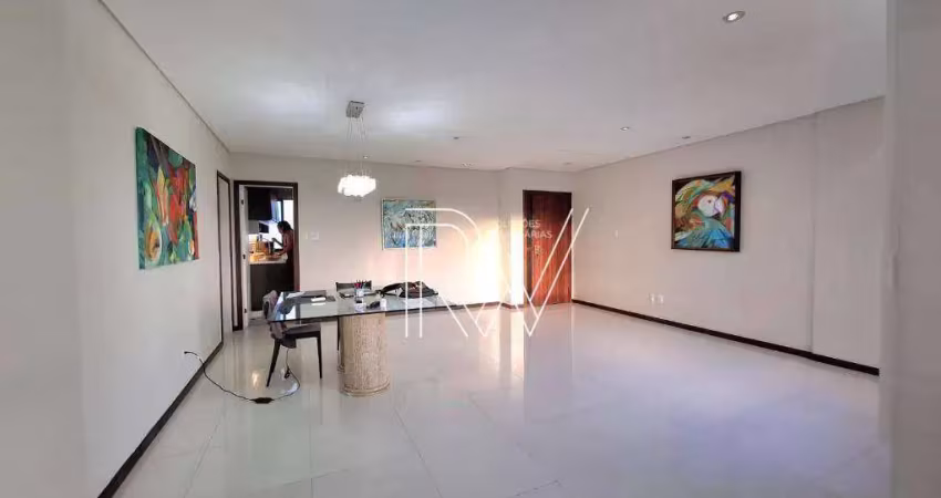 Apartamento com 3 dormitórios, 1 suíte à venda, 139 m² por R$ 760.000 - Pituba - Salvador/BA