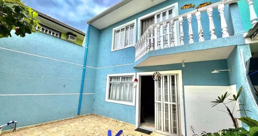Sobrado 04 quartos em Praia de Leste