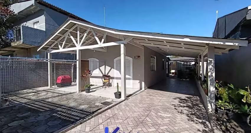 Casa com 4 quartos à venda na Avenida Guaratuba, 33, Shangri-lá, Pontal do Paraná
