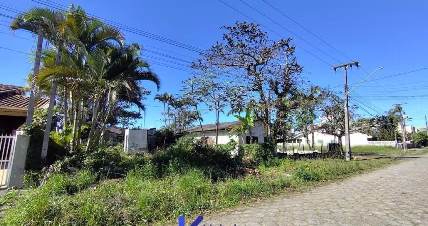 Terreno à venda para permuta por área construída