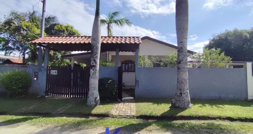 Casa a venda na praia  de Pontal do Paraná