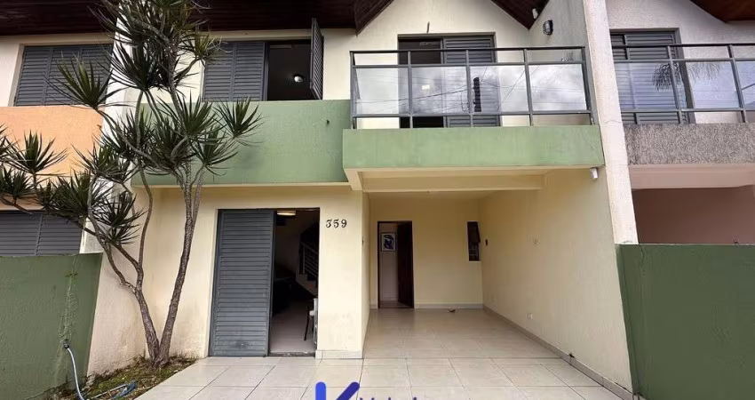 Sobrado com 3 quartos, faixa mar em Pontal do Sul.