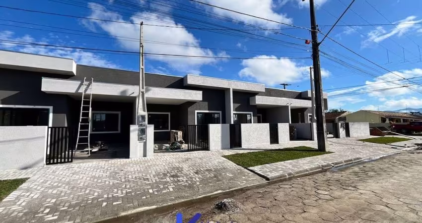 Casa Nova com Suíte a Venda a 450 Metros do Mar