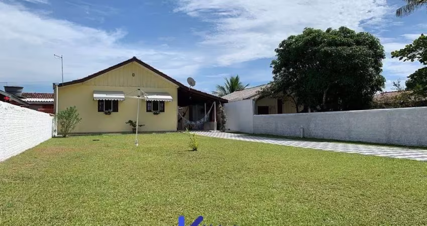 Casa com 2 quartos à venda na Rua Tamandaré, 1185, Shangri-lá, Pontal do Paraná