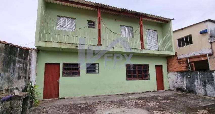 Sobrado para Venda em Itanhaém, Balneário Gaivota, 3 dormitórios, 2 banheiros, 10 vagas
