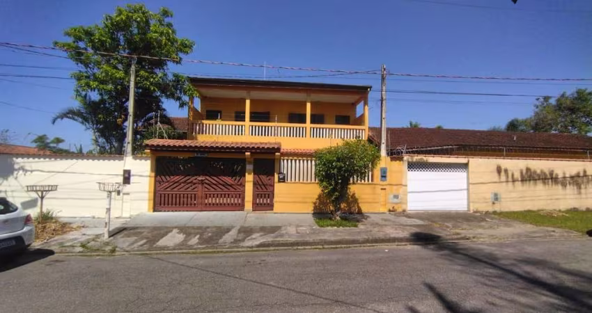 Sobrado para Venda em Itanhaém, São Fernando, 5 dormitórios, 3 suítes, 2 banheiros, 2 vagas