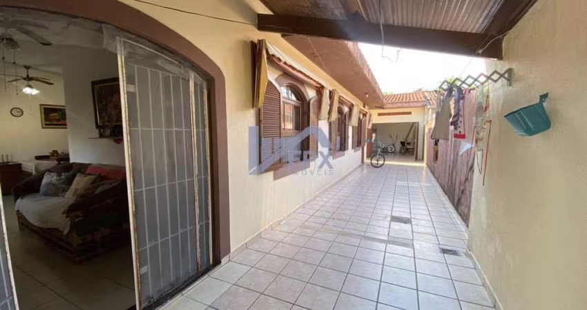Casa para Venda em Itanhaém, Savoy, 4 dormitórios, 1 suíte, 2 banheiros, 2 vagas