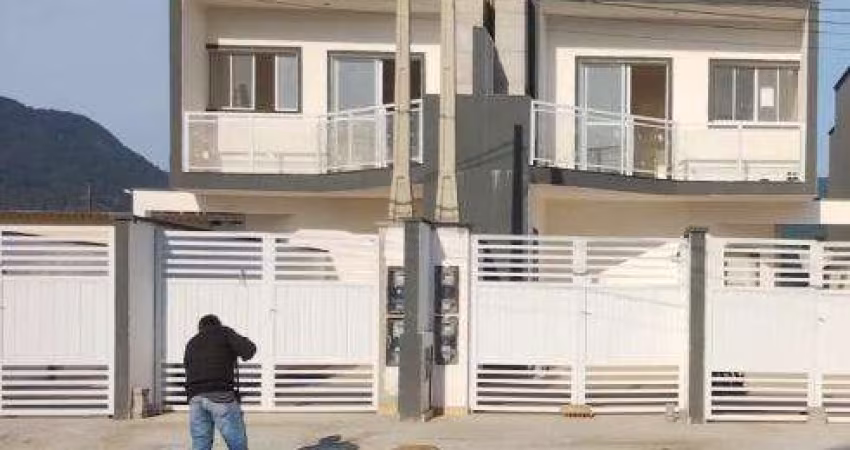 Casa Sobreposta para Venda em Peruíbe, Jardim Brasil, 2 dormitórios, 1 suíte, 1 banheiro, 2 vagas