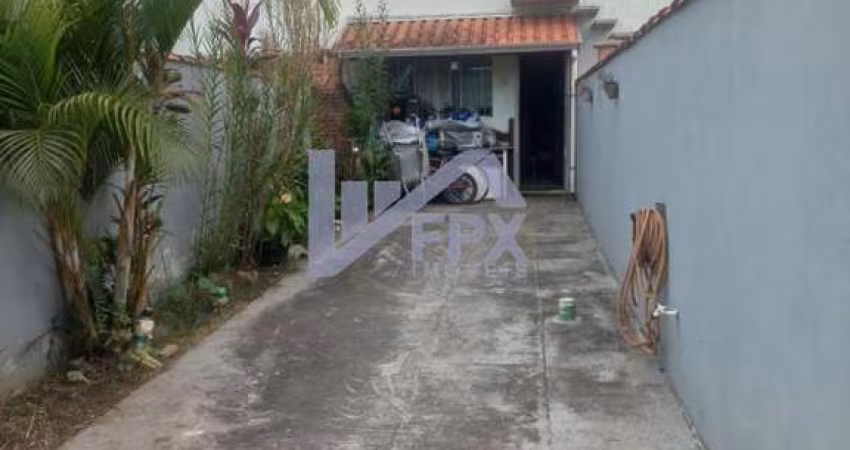 Casa para Venda em Itanhaém, Bopiranga, 2 dormitórios, 1 banheiro, 3 vagas
