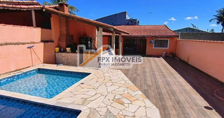 Casa para Venda em Itanhaém, Jardim Jamaica, 3 dormitórios, 1 banheiro, 10 vagas