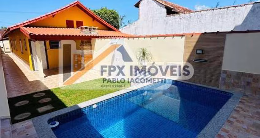 Casa para Venda em Mongaguá, Vera Cruz, 3 dormitórios, 1 suíte, 1 banheiro, 2 vagas