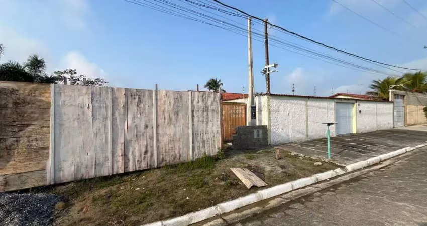 Terreno à venda no Jardim Jamaica, Itanhaém 