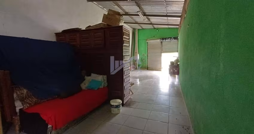 Comercial para Venda em Itanhaém, Jardim Fenix, 3 banheiros