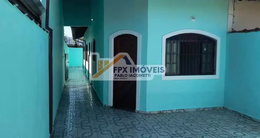 Casa para Venda em Itanhaém, Jardim Magalhães, 2 dormitórios, 1 banheiro, 2 vagas