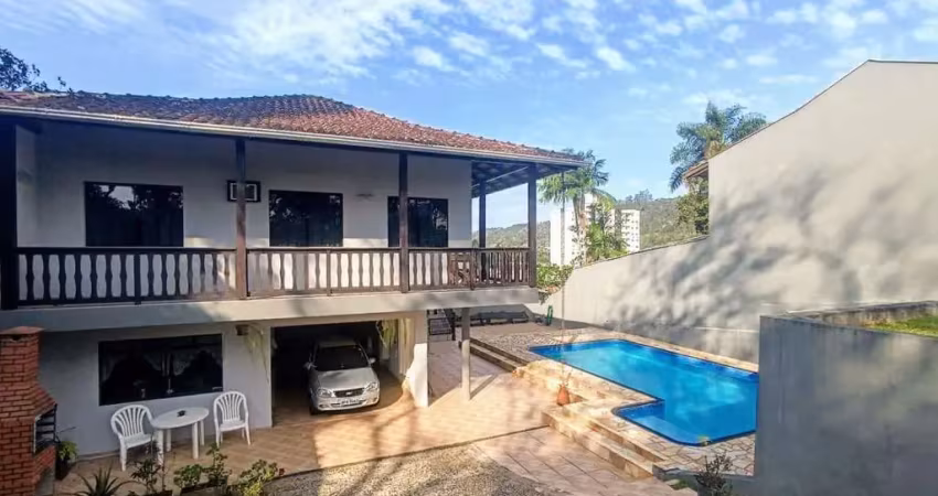 Casa com 3 dormitórios à venda, 300 m² por r$ 1.500.000,00 - velha central - blumenau/sc