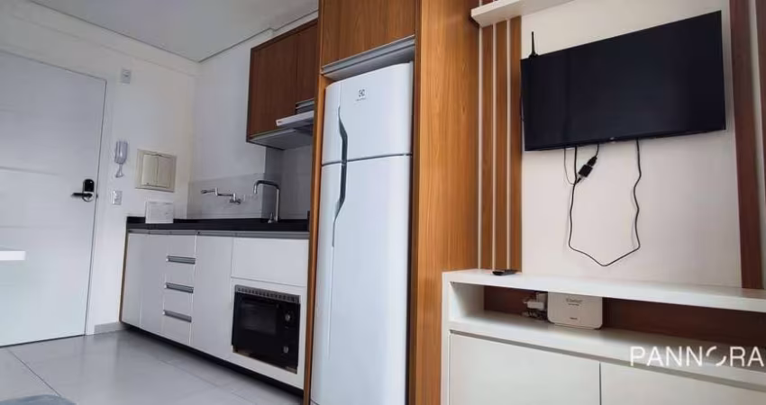 Apartamento com 1 dormitório para alugar, 36 m² por R$ 2.550,00/ano - Centro - Curitiba/PR