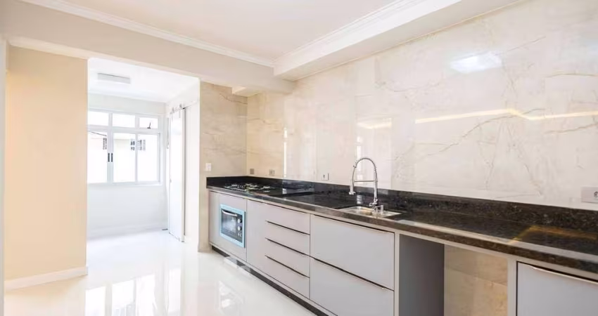 Apartamento com 3 quartos com suíte no Juvevê