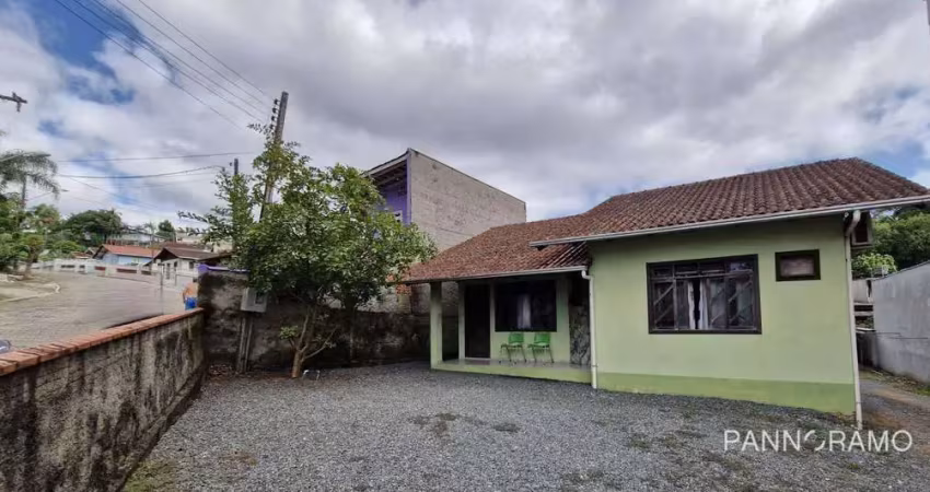 Casa com 3 dormitórios à venda, 89 m² por r$ 690.000,00 - velha - blumenau/sc