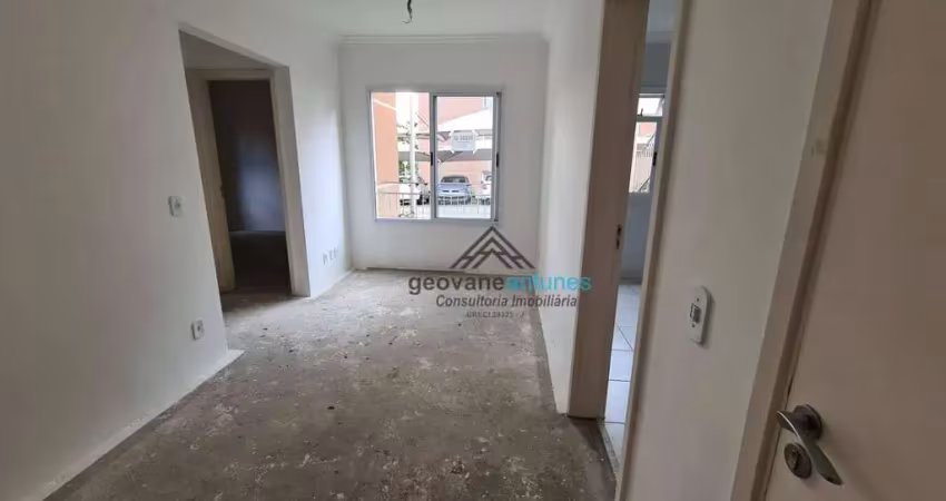 Apartamento com 2 dormitórios à venda, 47 m² por R$ 200.000,00 - Jardim Leocádia - Sorocaba/SP