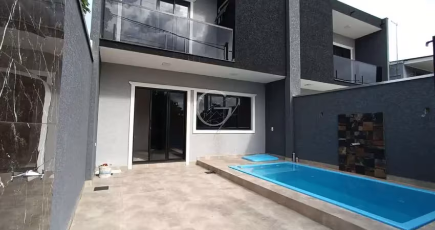 Sobrado de alto padrão no balneário praia de leste!