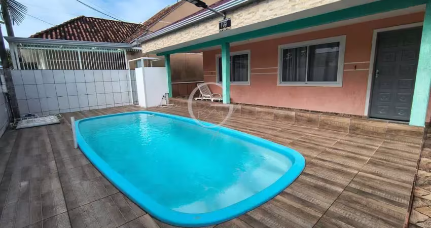 Casa com 4 dormitórios e piscina em santa terezinha