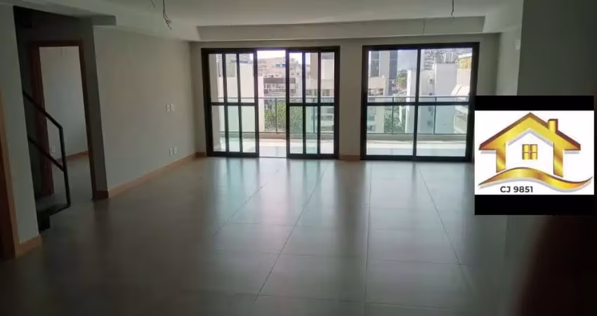 Cobertura de frente 4 quartos com 2 suites e 4 vagas