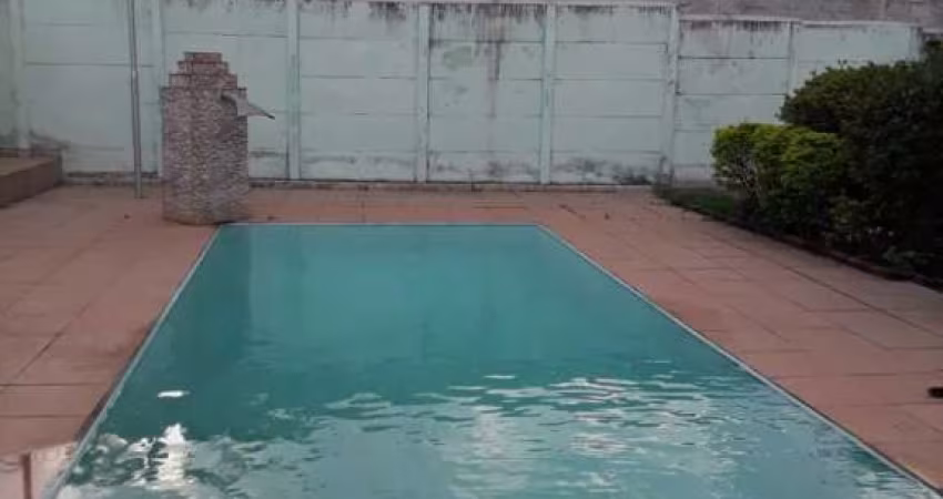 Casa normal para venda, 4 quarto(s),  Planalto, Mateus Leme - SI2994