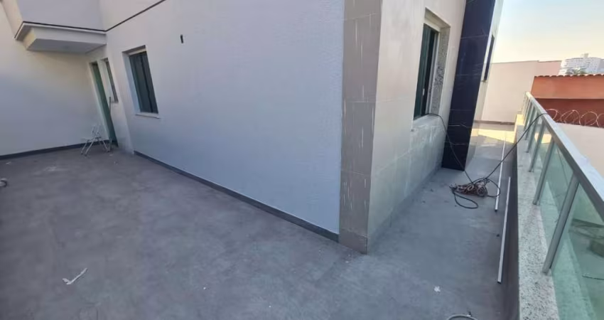 Apto de 3 qtos com área Privativa e 2 vagas no B. Sta Mônica - AP3327