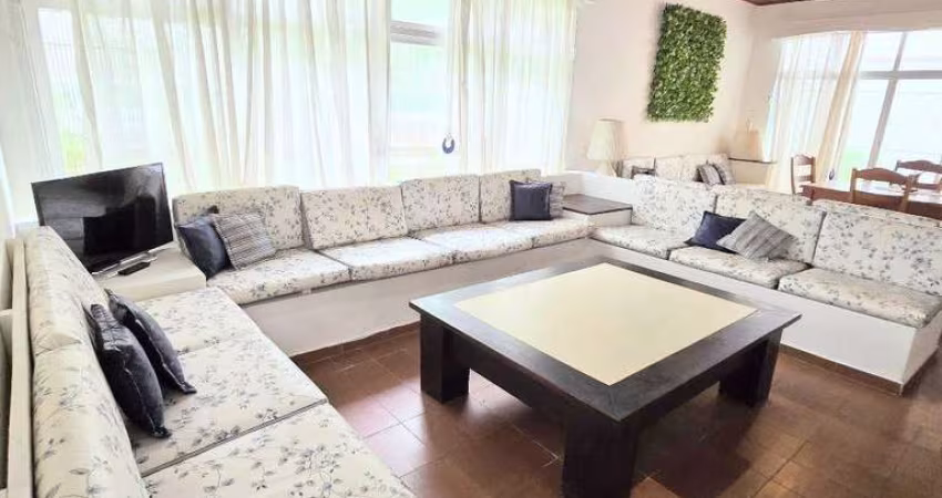 Casa com 3 dormitórios à venda, 182 m² por R$ 1.350.000,00 - Astúrias - Guarujá/SP