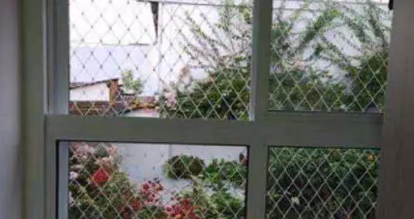 Casa 2 suítes 1 vaga em condomínio fechado vila nilo