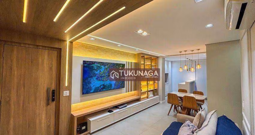 Apartamento com 3 dormitórios para alugar, 82 m² por R$ 7.300,00/mês - Jardim Flor da Montanha - Guarulhos/SP