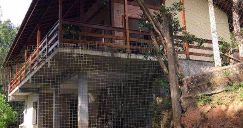 Casa com 4 dormitórios à venda, 286 m² por R$ 1.400.000,00 - Parque Petrópolis - Mairiporã/SP
