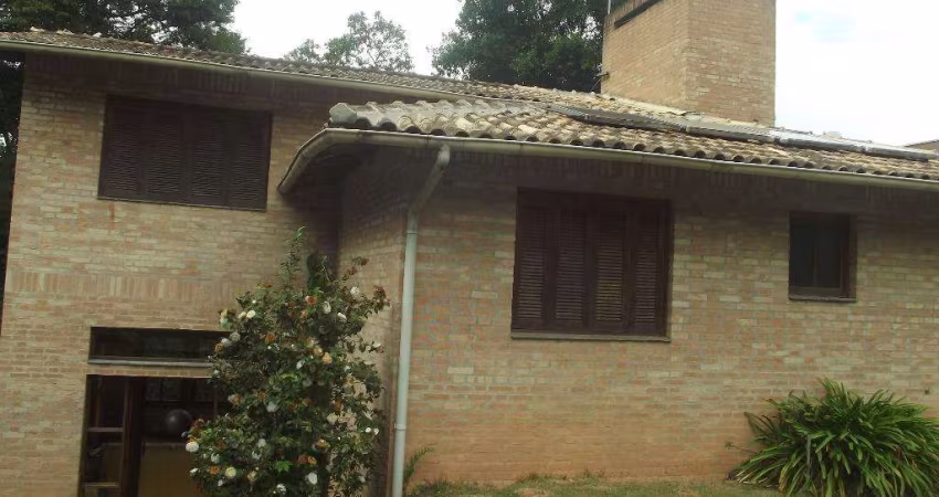 Casa Para Vender com 3 quartos 2 suítes no bairro Santa Inês em Caieiras